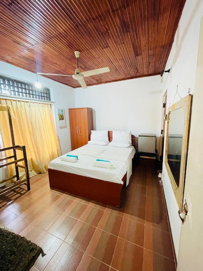 Mangala Lodge Kurunegala Exterior photo